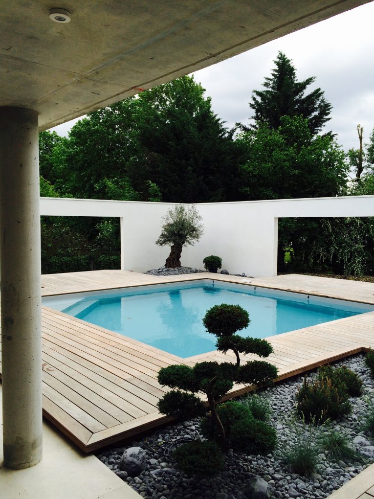 Vendeur de piscines en Gironde